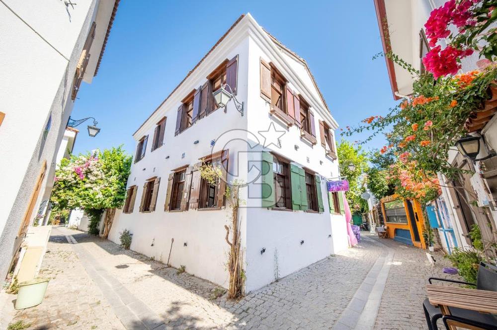 SEFERİHİSAR SIĞACIK KALEİÇİ SATILIK 6+2 MÜSTAKİL EV