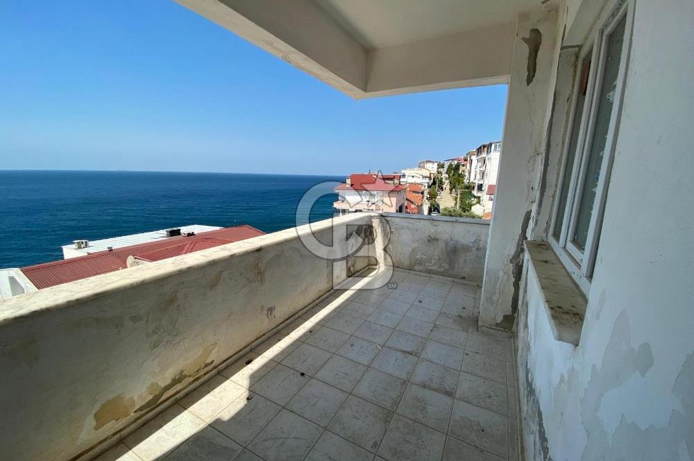 ESENKÖY PAPAZ MEVKİİ DE DENİZ MANZARALI ÇATIDUBLEKS FIRSAT DAİRE