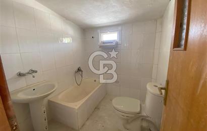 ESENKÖY PAPAZ MEVKİİ DE DENİZ MANZARALI ÇATIDUBLEKS FIRSAT DAİRE