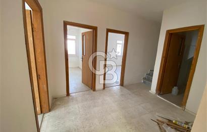 ESENKÖY PAPAZ MEVKİİ DE DENİZ MANZARALI ÇATIDUBLEKS FIRSAT DAİRE