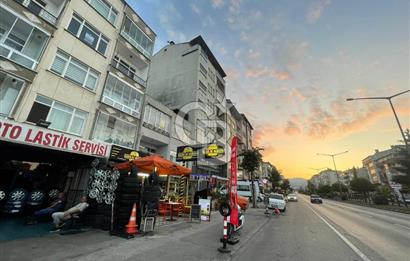 SÖĞÜTLÜ YOL ÜSTÜ İÇİ YAPILMIŞ KİRALIK DAİRE