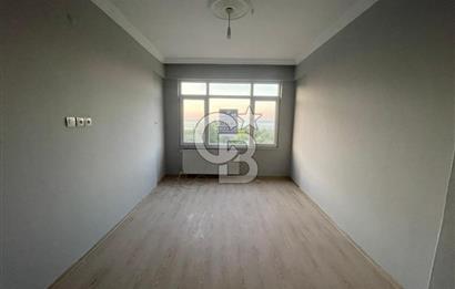 SÖĞÜTLÜ YOL ÜSTÜ İÇİ YAPILMIŞ KİRALIK DAİRE