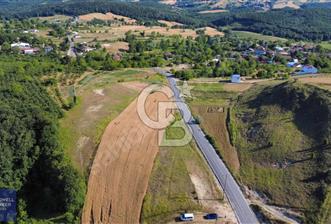 İZMİT ÇAĞIRGAN MAH ASFALT YOLA CEPHELİ SATILIK 1366 M2 TARLA