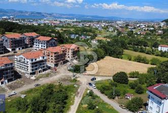 GÖLCÜK HİSAREYNDE SATILIK KONUT İMARLI 428 M2 ARSA