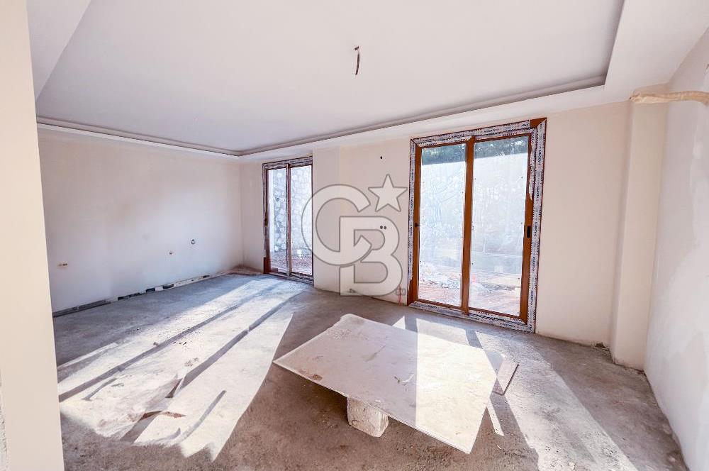 CB MARİNADAN SATILIK 400m2 BAHÇE ALANI VE 7x4 HAVUZLU 4+1 VİLLA