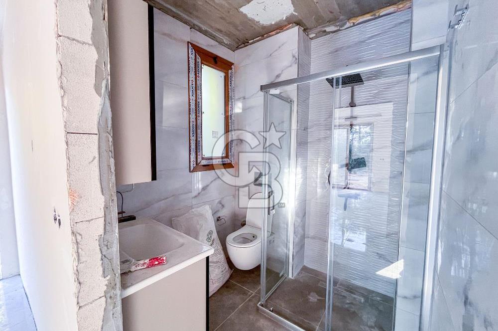 CB MARİNADAN SATILIK 400m2 BAHÇE ALANI VE 7x4 HAVUZLU 4+1 VİLLA