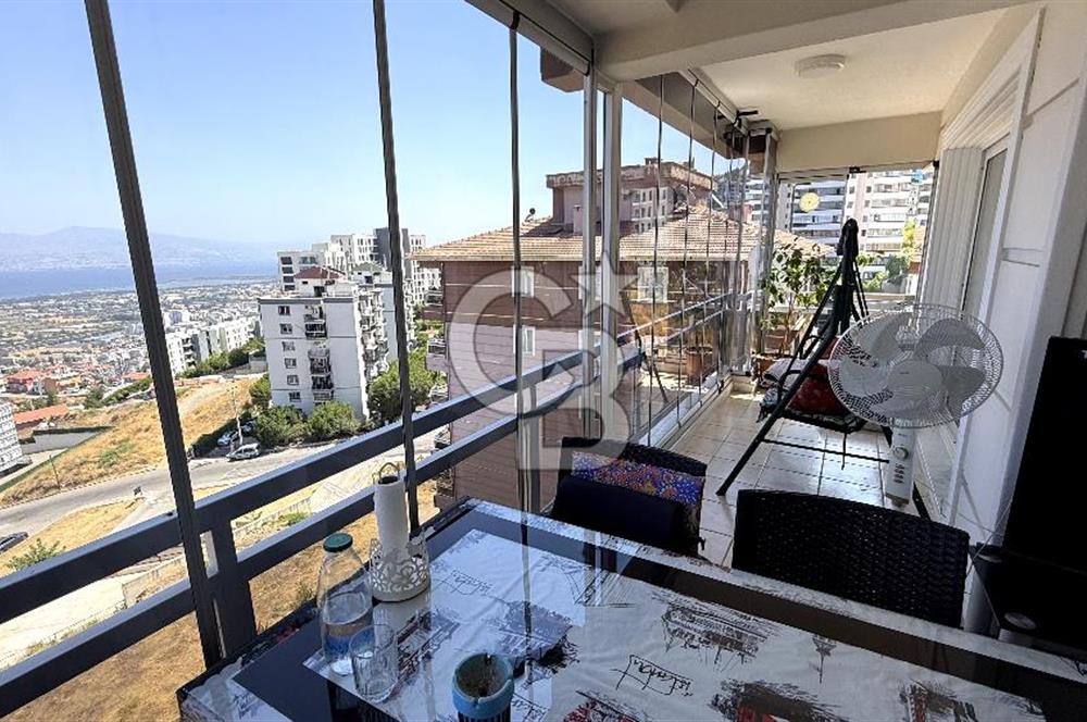 İzmir Narlıdere Maltepe Sit. Deniz Manzaralı Ara Kat 3+1 Daire