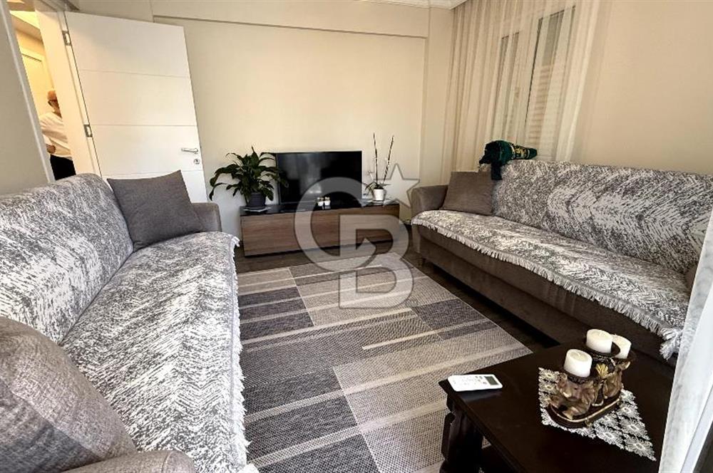 İzmir Narlıdere Maltepe Sit. Deniz Manzaralı Ara Kat 3+1 Daire