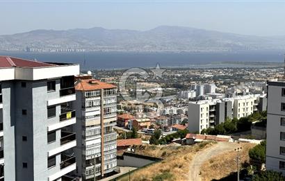 İzmir Narlıdere Maltepe Sit. Deniz Manzaralı Ara Kat 3+1 Daire