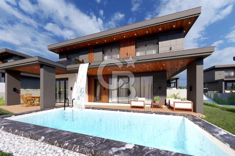 Kuşadası Soğucak ta Projeden Satılık 5+1 Villa