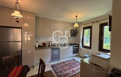 Huzur Dolu Bir Yaşam: Ortak Havuzlu, Güvenlikli 4+1 Aile Sitesi