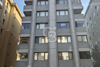 Sahrayıcedid'te Net 105 m2 Boş Kiralık Daire 