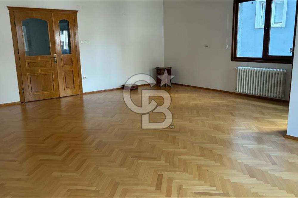 Sahrayıcedid'te Net 105 m2 Boş Kiralık Daire 