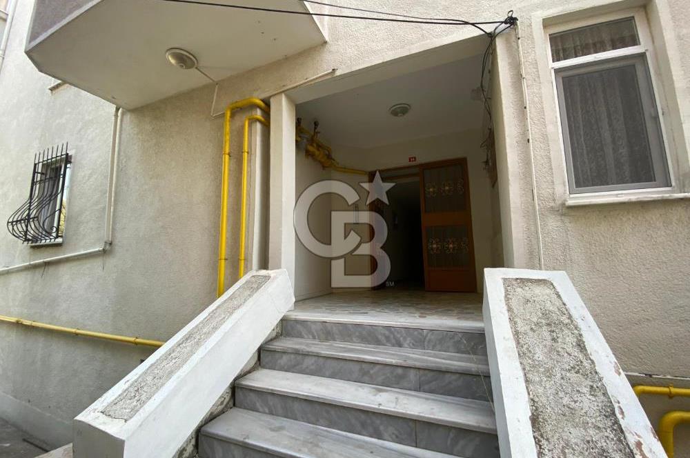 ESENKÖY PAPAZ MEVKİİ DE DENİZ MANZARALI ÇATIDUBLEKS FIRSAT DAİRE