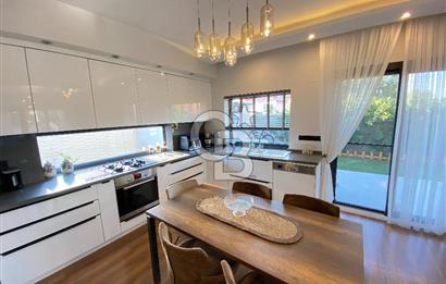 Manisa Akhisar Novada Avm Yanı Satılık Havuzlu Villa 