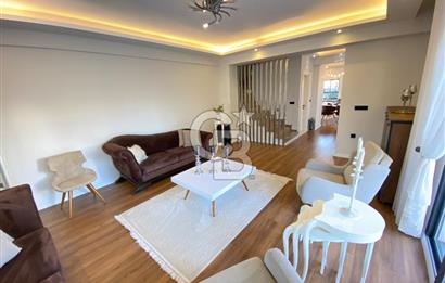 Manisa Akhisar Novada Avm Yanı Satılık Havuzlu Villa 
