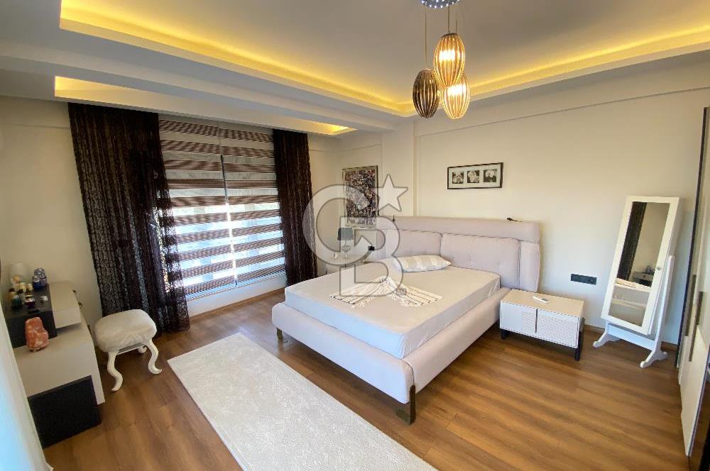 Manisa Akhisar Novada Avm Yanı Satılık Havuzlu Villa 