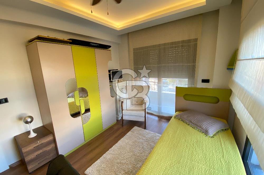 Manisa Akhisar Novada Avm Yanı Satılık Havuzlu Villa 