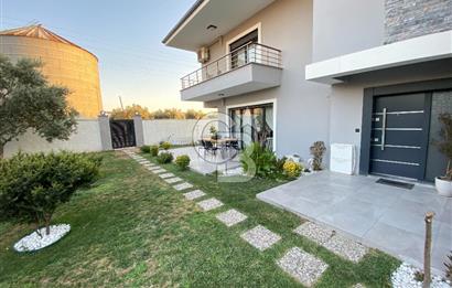Manisa Akhisar Novada Avm Yanı Satılık Havuzlu Villa 