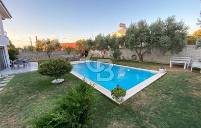 Manisa Akhisar Novada Avm Yanı Satılık Havuzlu Villa 
