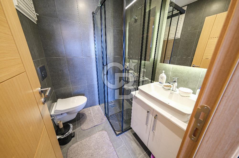 MÜJDAT GEZEN YAKINI DENİZ MANZARALI LÜX 3+1 SATILIK DAİRE