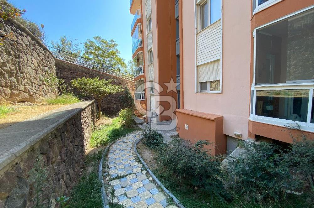  Karşıyaka Yüksek Vadi Sitesinde Satılık 25043 adada Arakat 3+1