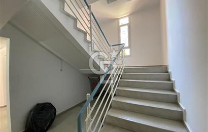  Karşıyaka Yüksek Vadi Sitesinde Satılık 25043 adada Arakat 3+1