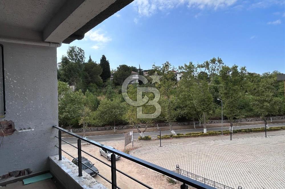 YALOVA KADIKÖY ANA CADDE ÜZERİ SATILIK 2+1 DAİRE!. Merkezi Konum