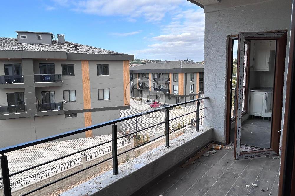 YALOVA KADIKÖY ANA CADDE ÜZERİ SATILIK 2+1 DAİRE!. Merkezi Konum