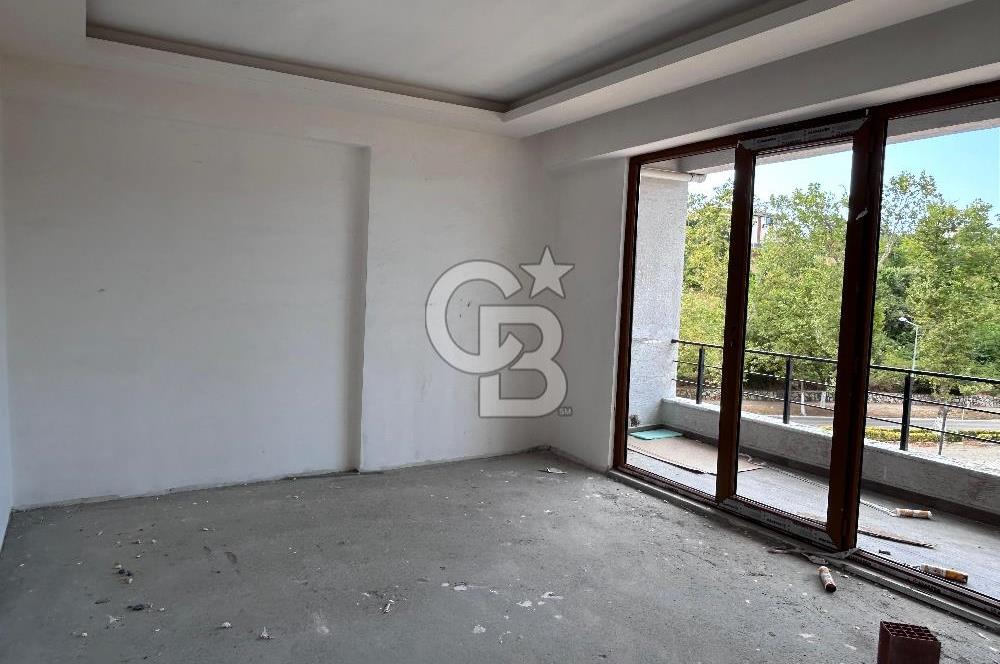 YALOVA KADIKÖY ANA CADDE ÜZERİ SATILIK 2+1 DAİRE!. Merkezi Konum