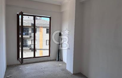 YALOVA KADIKÖY ANA CADDE ÜZERİ SATILIK 2+1 DAİRE!. Merkezi Konum