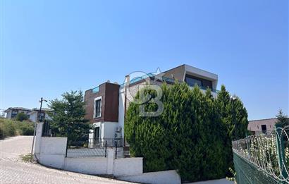 YALOVA KADIKÖY İNCİ REZİDANS SATILIK 7+2 VİLLA!. MÜSTAKİL HAVUZ
