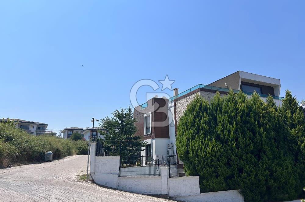 YALOVA KADIKÖY İNCİ REZİDANS SATILIK 7+2 VİLLA!. MÜSTAKİL HAVUZ