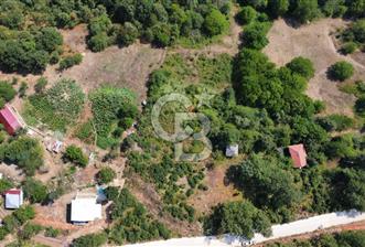 KARTEPE SULTANİYE KÖYÜNDE ASFALT YOL CEPHELİ ARAZİ ELK. SU VAR.