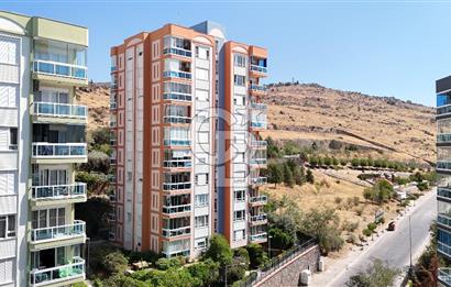  Karşıyaka Yüksek Vadi Sitesinde Satılık 25043 adada Arakat 3+1