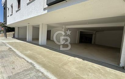 ÇEKMEKÖY ÇAVUŞBAŞI CADDESİ 210 M2 DEPOLU SATILIK DÜKKAN