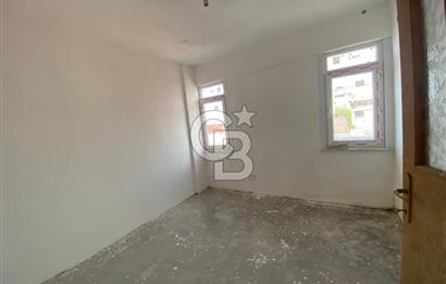 ESENKÖY PAPAZ MEVKİİ DE DENİZ MANZARALI ÇATI DUBLEKS DAİRE