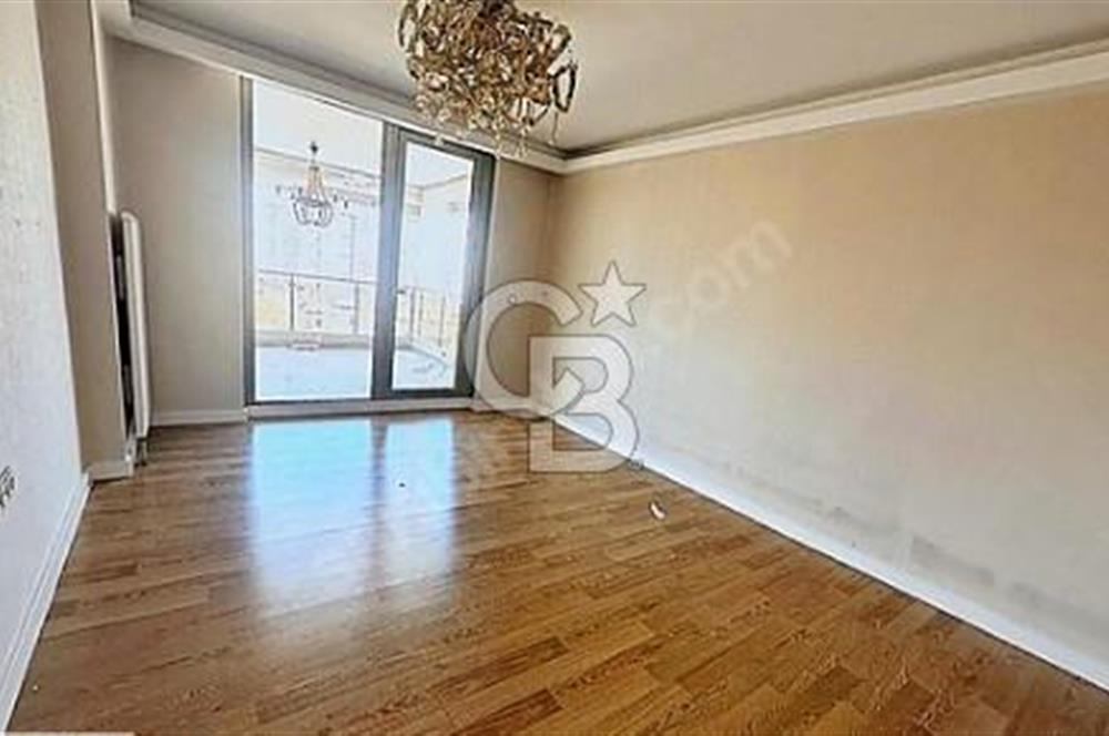 YAŞAMKENT TE MERKEZİ KONUMDA SATILIK 4+1 BOŞ FIRSAT DAİRE