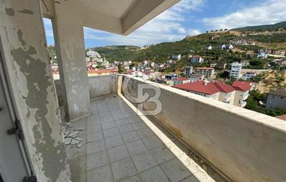 ESENKÖY PAPAZ MEVKİİ DE DENİZ MANZARALI ÇATI DUBLEKS DAİRE