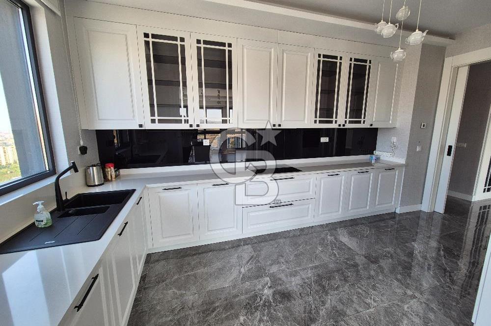 YAŞAMKENT AKINCI KULE LÜKS YAPILI,EKSTRALI BOŞ SATILIK 4+1 DAİRE