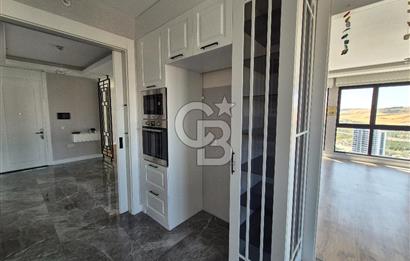 YAŞAMKENT AKINCI KULE LÜKS YAPILI,EKSTRALI BOŞ SATILIK 4+1 DAİRE