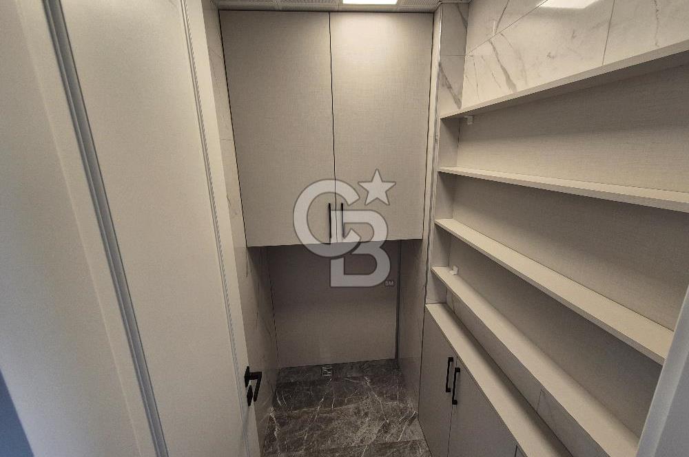 YAŞAMKENT AKINCI KULE LÜKS YAPILI,EKSTRALI BOŞ SATILIK 4+1 DAİRE
