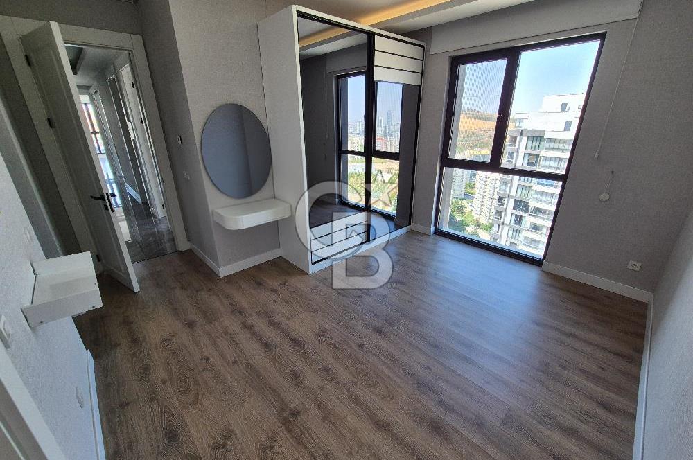 YAŞAMKENT AKINCI KULE LÜKS YAPILI,EKSTRALI BOŞ SATILIK 4+1 DAİRE