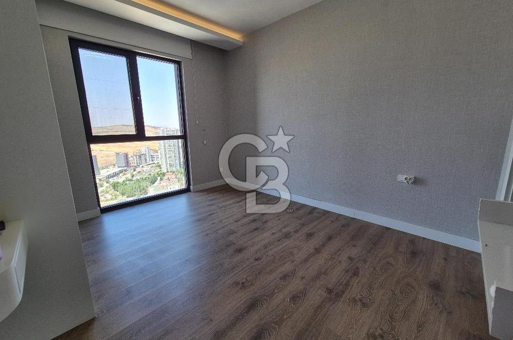 YAŞAMKENT AKINCI KULE LÜKS YAPILI,EKSTRALI BOŞ SATILIK 4+1 DAİRE