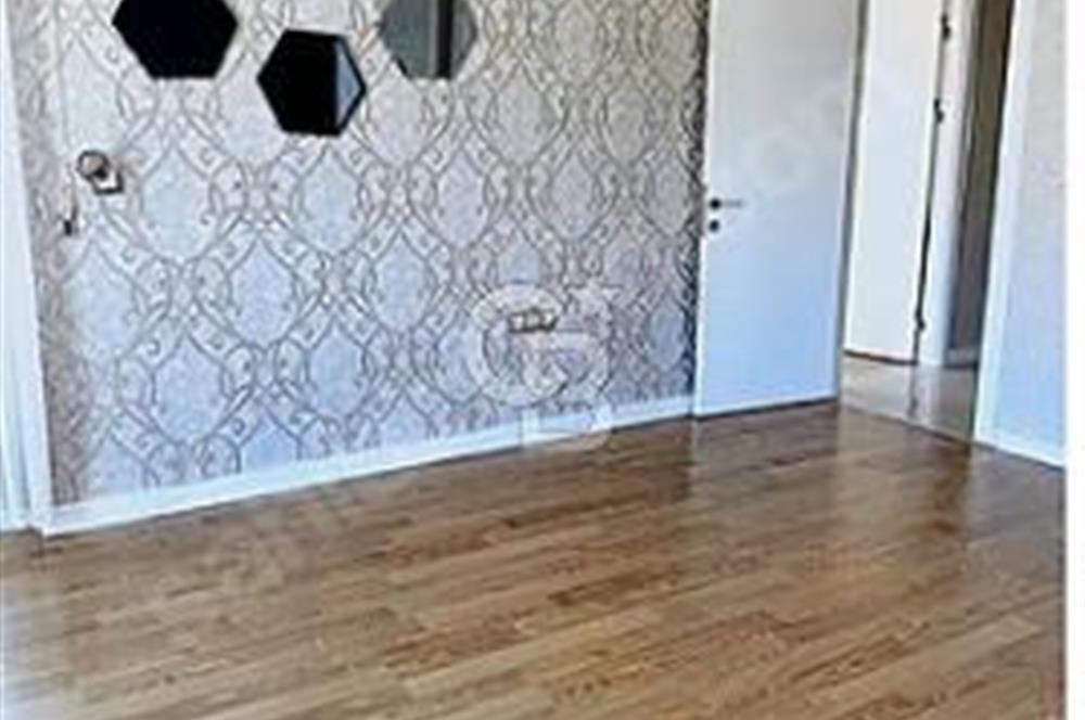 YAŞAMKENT TE MERKEZİ KONUMDA SATILIK 4+1 BOŞ FIRSAT DAİRE