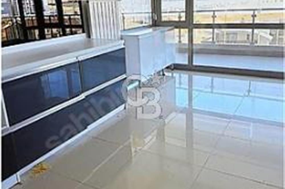 YAŞAMKENT TE MERKEZİ KONUMDA SATILIK 4+1 BOŞ FIRSAT DAİRE