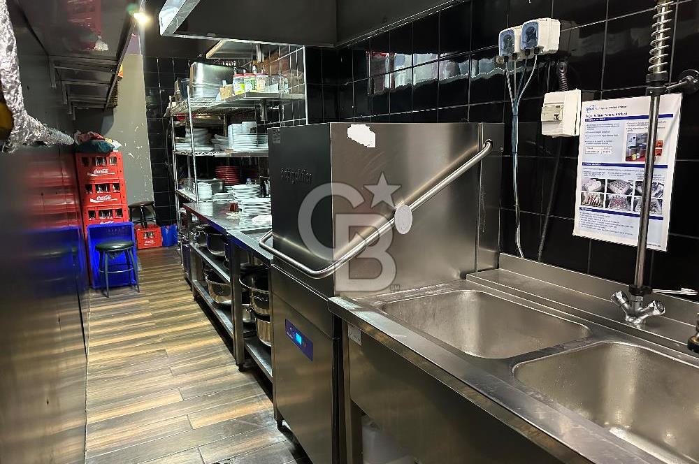 BRANDİUM AVM DE 220 M2 NET DEVREN KİRALIK RESTAURANT