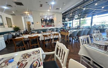 BRANDİUM AVM DE 220 M2 NET DEVREN KİRALIK RESTAURANT