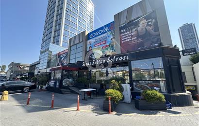 BRANDİUM AVM DE 220 M2 NET DEVREN KİRALIK RESTAURANT