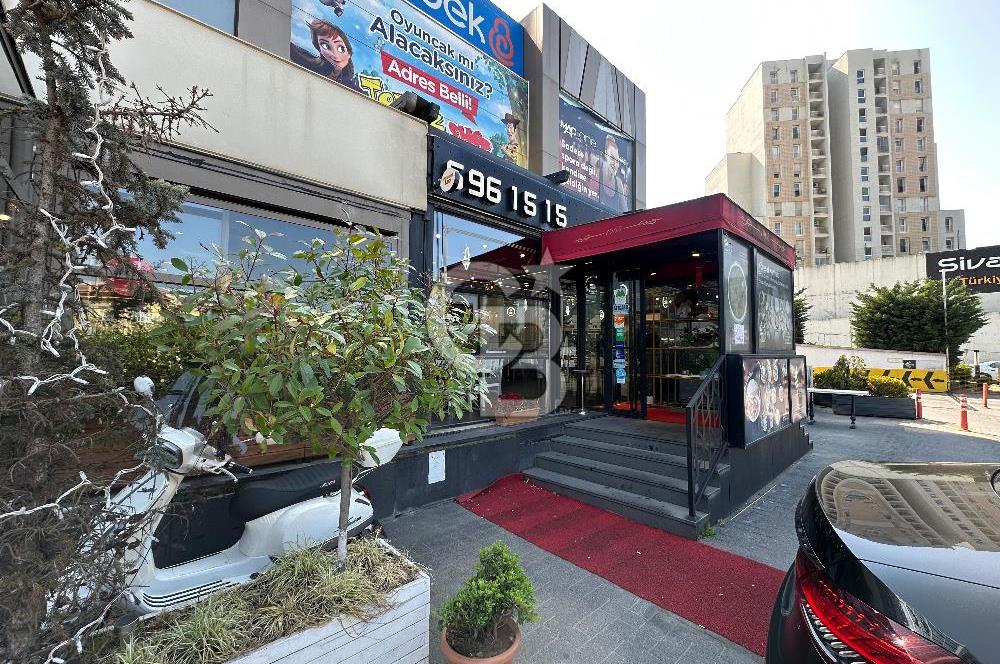 BRANDİUM AVM DE 220 M2 NET DEVREN KİRALIK RESTAURANT